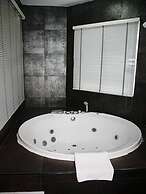 V Verve Service Apartment Hotel