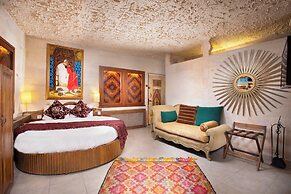 Cappadocia Fairy Chimneys Selfie Cave Hotels - Special Class