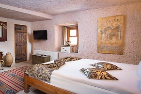 Cappadocia Fairy Chimneys Selfie Cave Hotels - Special Class