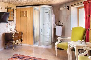 Cappadocia Fairy Chimneys Selfie Cave Hotels - Special Class