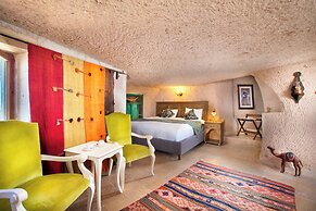 Cappadocia Fairy Chimneys Selfie Cave Hotels - Special Class