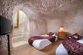 Cappadocia Fairy Chimneys Selfie Cave Hotels - Special Class