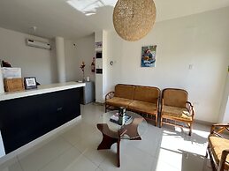 Mare S&M Hostal