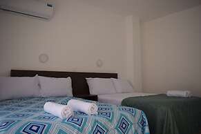 Mare S&M Hostal
