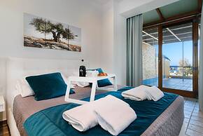 Xenios Dias Apartments