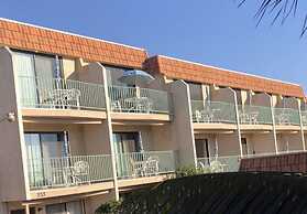 Moonlight Beach Motel