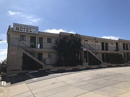 Moonlight Beach Motel