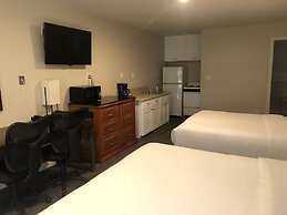 Moonlight Beach Motel