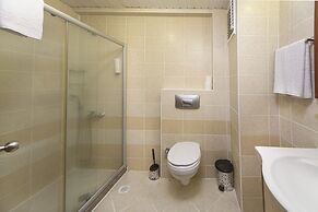 Ces Club Hotel