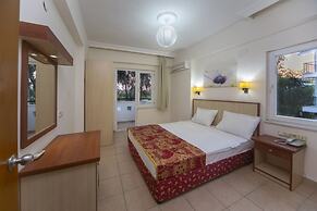 Ces Club Hotel