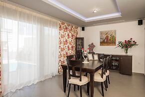 Villa Antoni