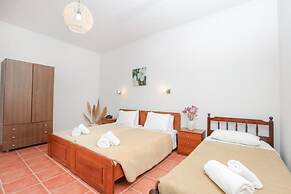 Three Stars Beach Hotel