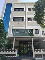 H n M The Boutique Hotel