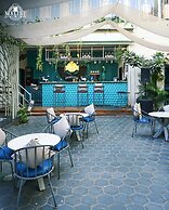 H n M The Boutique Hotel