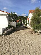 Hotel Oasis