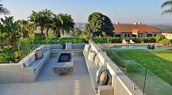 Apogee Boutique Hotel & Spa