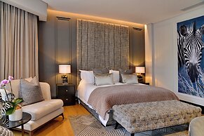 Apogee Boutique Hotel & Spa