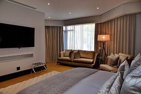 Apogee Boutique Hotel & Spa