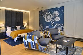Apogee Boutique Hotel & Spa
