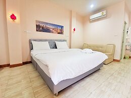 Pratubjai Hotel