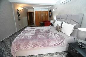 Equi Palace & Spa