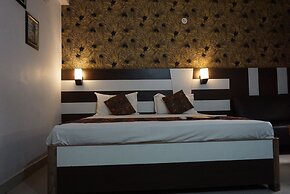 Hotel Mani International