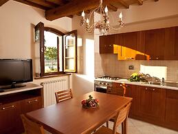 Villa in Cannara With Assisi Views