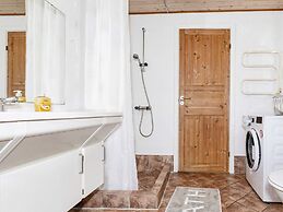 8 Person Holiday Home in Hojslev