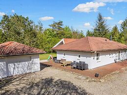 8 Person Holiday Home in Hojslev