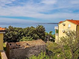 Seaside Apartment in Mandre