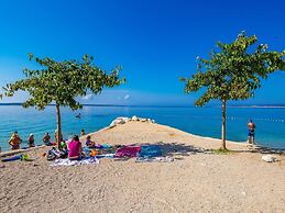 Coastal Bliss in Mandre