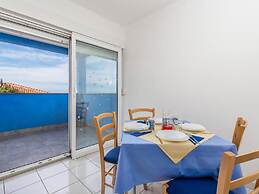 Mandre Coastal Hideaway