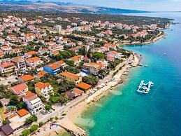 Mandre Coastal Hideaway