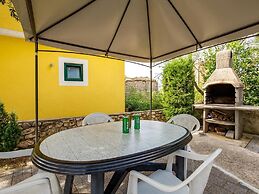 Mandre Coastal Hideaway