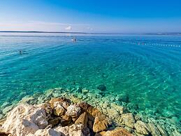 Mandre Coastal Hideaway