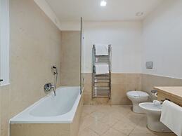 Garden & Wine Country Stay