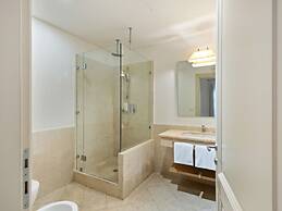 Garden & Wine Country Stay