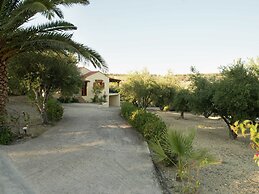 Villa in Adele With Pool & Olive Grove Views