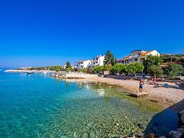 Seaside Bliss in Mandre
