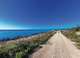 Seaside Bliss in Mandre