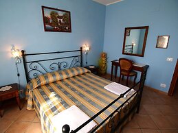 Farmhouse in Casperia With Pool & Scenic Views