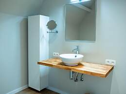 Holiday Home in Moorslede With Pool and Jacuzzi