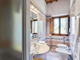 Poolside Leisure in Empoli Hideaway