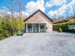 Idyllic Chalet in Biron with 2 Hot Tubs & Sauna