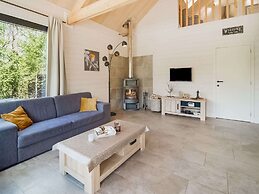 Idyllic Chalet in Biron with 2 Hot Tubs & Sauna