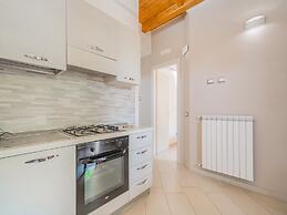 Apartment in Gasponi With Mountain Views