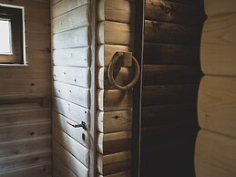 Romantic Woodland Chalet
