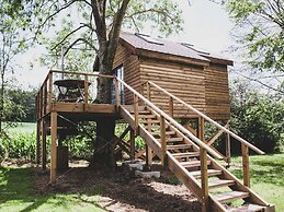 Romantic Woodland Chalet