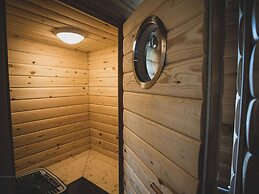 Romantic Woodland Chalet
