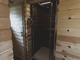 Romantic Woodland Chalet